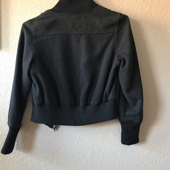 Black bomber jacket. - Picture 7 of 7